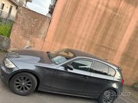 Usata BMW 118 122 CV (89 kW) 2007 Utilitaria