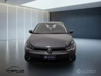 Usata VW Polo Life 95 CV (69 kW) 2023 Grigio metallizzato scuro Utilitaria
