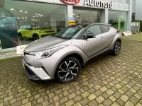 Usata Toyota C-HR Lounge 122 CV (89 kW) 2017 Argento SUV