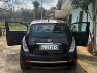 Usata Lancia Ypsilon Platinum 69 CV (50 kW) 2011 Nero Utilitaria