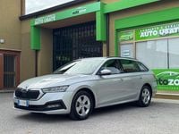 Usata Skoda Octavia 116 CV (85 kW) 2022 Argento Station wagon