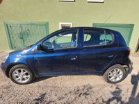 usata Toyota Yaris 1.3i 87cv 5 porte cat sol blue