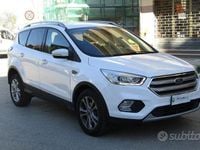 Usata Ford Kuga S 120 CV (88 kW) 2018 Bianco SUV