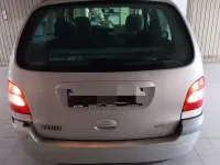 Usata Renault Scénic 107 CV (78 kW) 2002 Grigio Monovolume