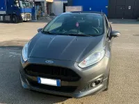 Usata Ford Fiesta ST-Line 75 CV (55 kW) 2017 Grigio Utilitaria