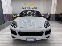 Usata Porsche Cayenne 250 CV (183 kW) 2016 Bianco SUV
