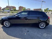 Usata Mercedes 180 136 CV (100 kW) 2019 Nero Berlina