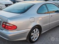 Usata Mercedes CLK200 Avantgarde 192 CV (141 kW) 2000 Argento Coupé