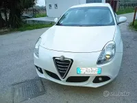 Usata Alfa Romeo Giulietta 140 CV (102 kW) 2012 Bianco Utilitaria
