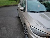 Usata Fiat Tipo 120 CV (88 kW) 2017 Marrone Berlina