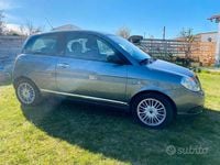 Usata Lancia Ypsilon 60 CV (44 kW) 2007 Argento Utilitaria