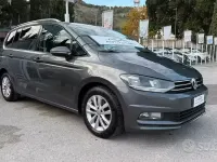 Usata VW Touran 150 CV (110 kW) 2017 Grigio Monovolume