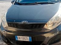 Usata Kia Rio 85 CV (62 kW) 2013 Grigio Berlina