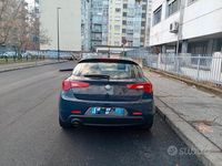 Usata Alfa Romeo Giulietta Super 120 CV (88 kW) 2016 Utilitaria