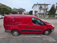 Usata Peugeot Partner 2010 Rosso