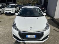 Usata Peugeot 208 Allure 75 CV (55 kW) 2016 Bianco Utilitaria