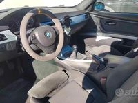 Usata BMW 320 200 CV (147 kW) 2008 Bianco Coupé