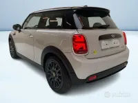 Nuova Mini Cooper SE Classic 75 kW (102 CV) 2026 Utilitaria