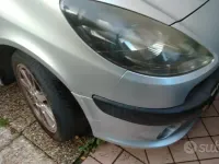 Usata Peugeot 1007 68 CV (50 kW) 2006 Grigio Monovolume