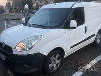 Usata Fiat Doblò 90 CV (66 kW) 2011 Monovolume