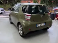 Usata Toyota iQ Style 99 CV (72 kW) 2012 Verde Utilitaria