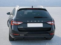 Begagnad Skoda Superb 150 HK (110 kW) 2023 Svart Kombi