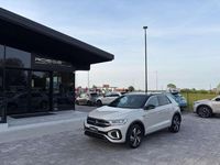 Usata VW T-Roc R-line 150 CV (110 kW) 2023 Beige SUV