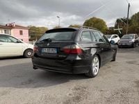 Usata BMW 325 M Sport 217 CV (159 kW) 2005 Nero Station wagon
