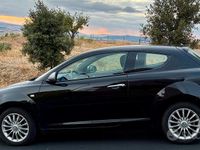 Usata Alfa Romeo MiTo Progression 85 CV (62 kW) 2013 Nero Utilitaria