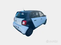 Usata Smart ForFour 71 CV (52 kW) 2019 Bianco Utilitaria