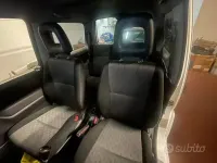 Second-hand Suzuki Jimny 86 CP (63 kW) 2006 Alb SUV