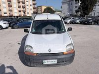 Usata Renault Kangoo 64 CV (47 kW) 2002 Bianco Monovolume