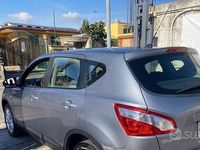 Usata Nissan Qashqai Tekna 110 CV (80 kW) 2012 Grigio SUV