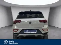 Usata VW T-Roc Style 150 CV (110 kW) 2023 Nero / pastello SUV