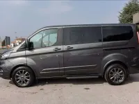 Usata Ford Tourneo Titanium 150 CV (110 kW) 2023 Grigio metallizzato