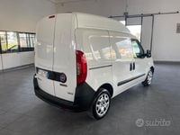 Usata Fiat Doblò Easy 120 CV (88 kW) 2018 Bianco Monovolume