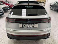 Usata VW Taigo R-line 150 CV (110 kW) 2024 Argento SUV