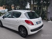 Usata Peugeot 207 2011 Bianco Utilitaria