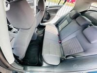 Usata VW Golf V 102 CV (75 kW) 2007 Blu Berlina
