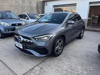 Usata Mercedes GLA200 Premium 150 CV (110 kW) 2022 Grigio SUV