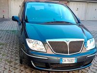 Usata Lancia Phedra 128 CV (94 kW) 2003 Grigio Monovolume