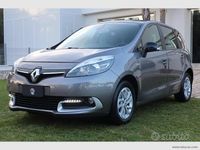 Usata Renault Scénic III Intens 110 CV (80 kW) 2016 Grigio Monovolume