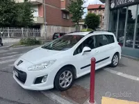 Usata Peugeot 308 SW 112 CV (82 kW) 2013 Bianco Station wagon