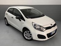 Usata Kia Rio LX 84 CV (61 kW) 2012 Bianco Berlina