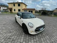 Usata Mini ONE 102 CV (75 kW) 2015 Utilitaria