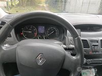 Usata Renault Laguna III 110 CV (80 kW) 2008 Grigio Berlina