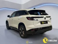 Usata Renault Austral Techno 200 CV (147 kW) 2023 Bianco SUV