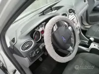 Usata Ford Focus 145 CV (106 kW) 2008 Grigio Monovolume