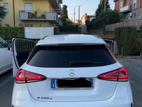 Usata Mercedes A200 150 CV (110 kW) 2022 Bianco Berlina