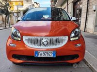 Usata Smart ForFour Prime 71 CV (52 kW) 2015 Arancione Utilitaria